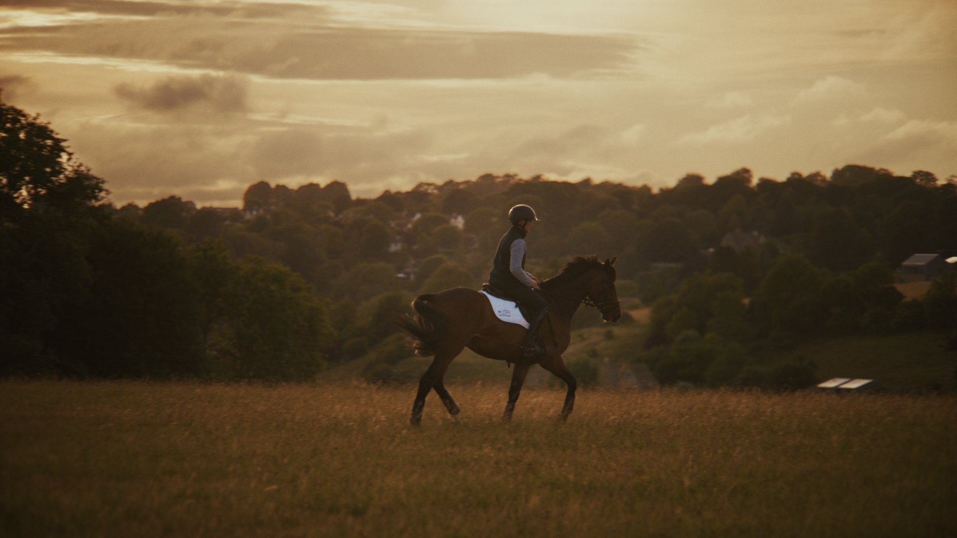 Land Rover Defender film still 1, cinematography by Lou Murrall