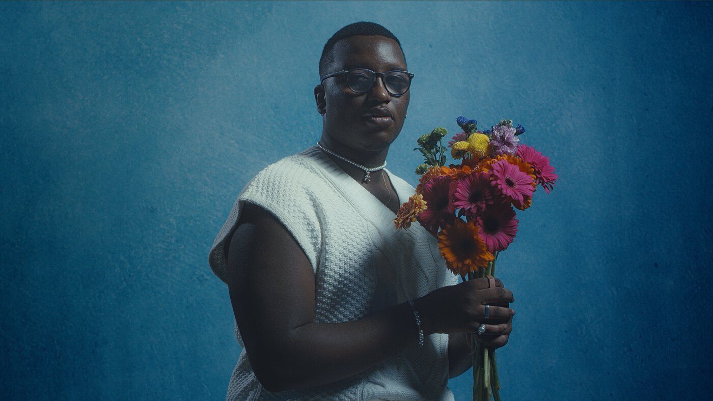 SIPHO: Beady Eyes film still 5, cinematography by Lou Murrall