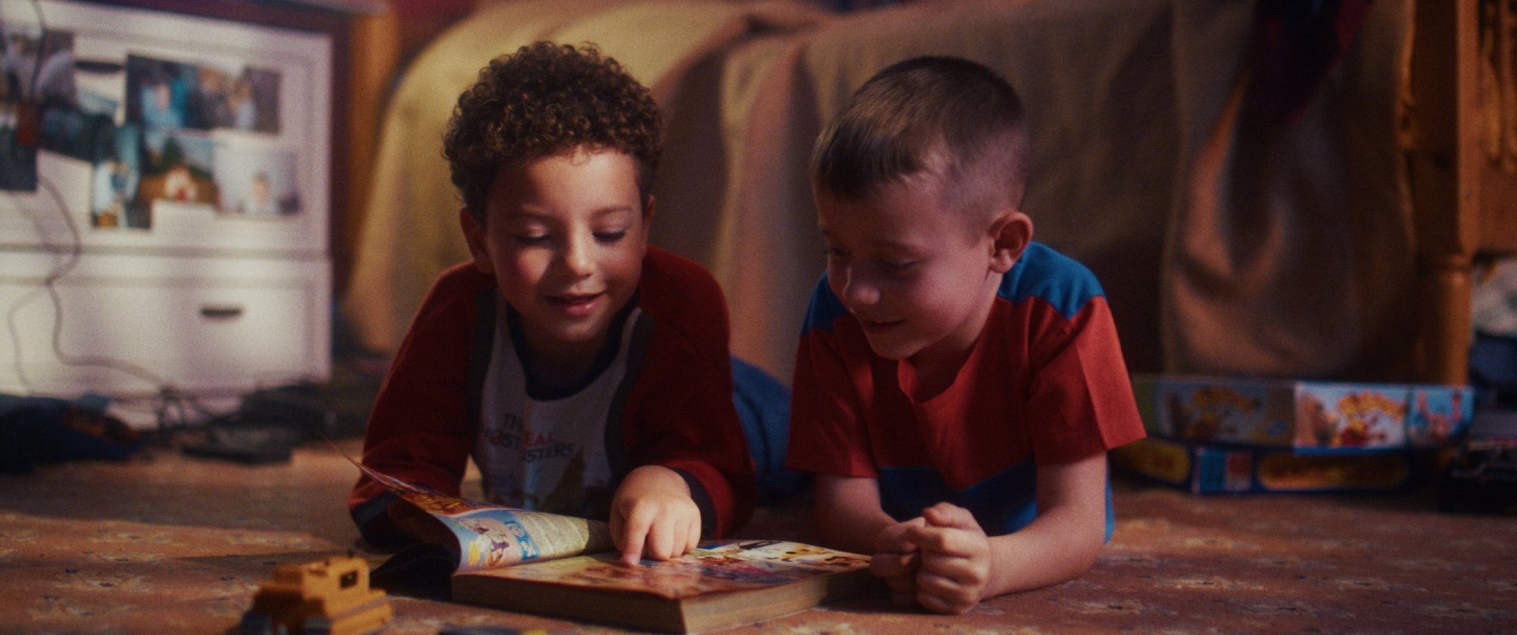 Still Hear You film still 3, cinematography by Lou Murrall